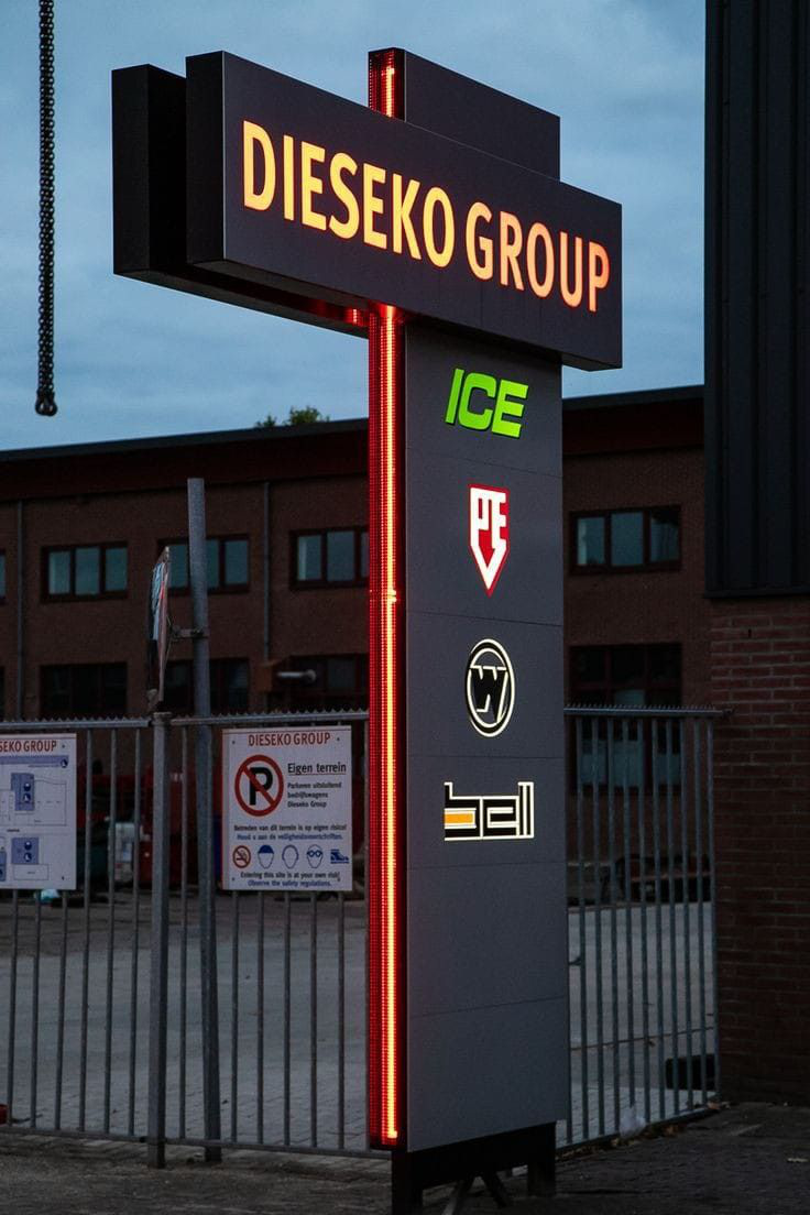 750dac15cfe6b80d9ea2b52b5ceb681d 750dac15cfe6b80d9ea2b52b5ceb681d